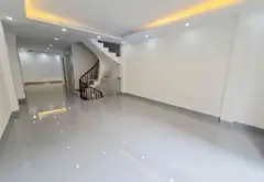 Bán nhà riêng 6 tầng có thang máy tại Lạc Long Quân, ngõ thông, kinh doanh thuận tiện... Bán nhà riêng tại Tây Hồ, Hà Nội 02