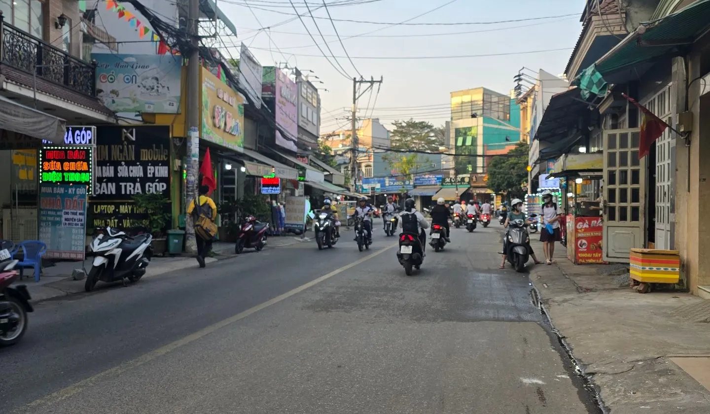 Mặt tiền kinh doanh, ngày Aeon Tân Phú, 85m2, đường 8m có lề 3m chỉ 7tỷ nhỉnh... Bán nhà mặt phố tại Bình Hưng Hòa, Hồ Chí Minh 01
