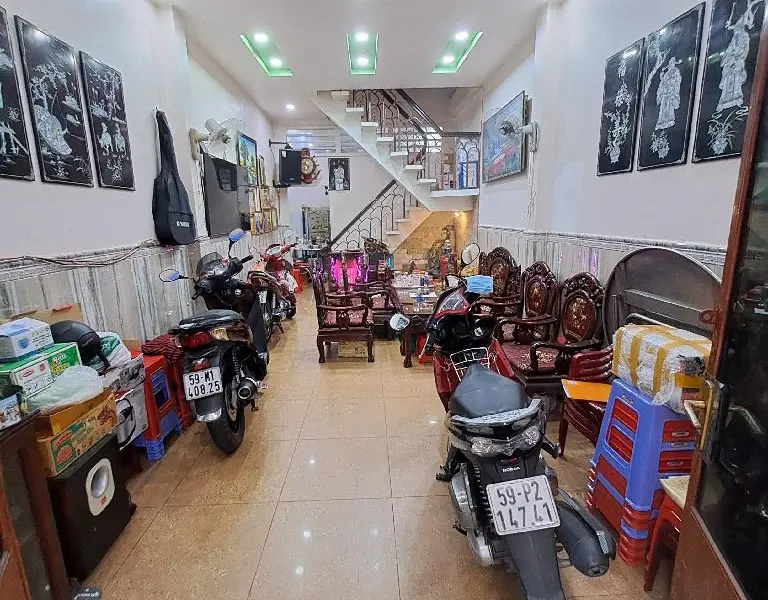 Nhà 4 Tầng 5 PN Sổ Nở Hậu Khu VIP Tân Bình... Bán nhà riêng tại Tân Hòa, Hồ Chí Minh 01