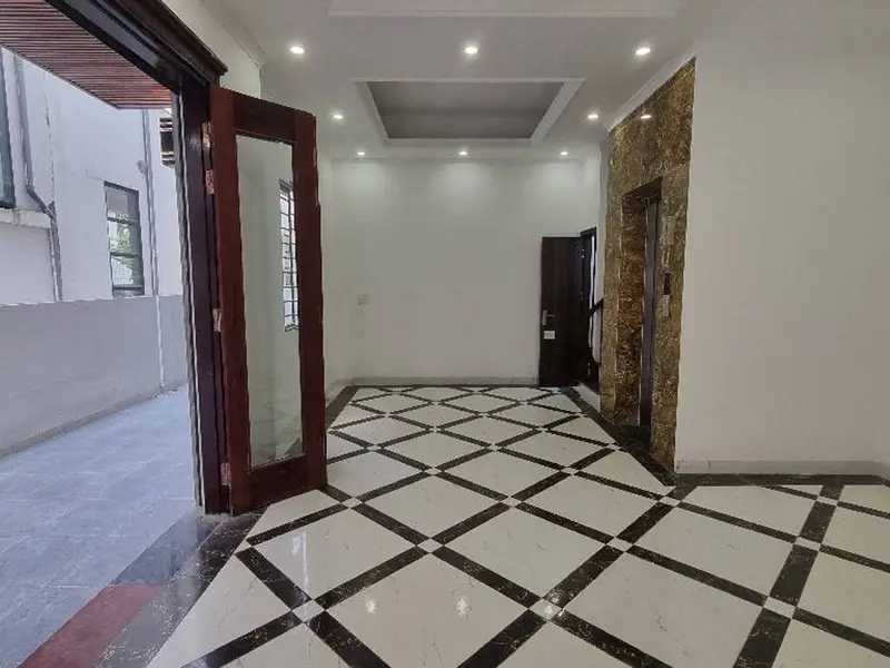 Viên Ngọc Hiếm Tại Tây Hồ - Nhà 7 Tầng Sang Trọng Cho Doanh Nhân... Bán nhà riêng tại Tây Hồ, Hà Nội 01