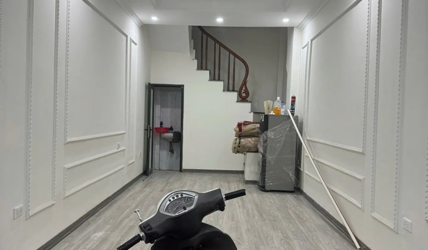 Bán nhà riêng 5 tầng tại Quận với mặt tiền 3m, ô tô đỗ cửa, kinh doanh tốt... Bán nhà riêng tại Ô Chợ Dừa, Hà Nội 01
