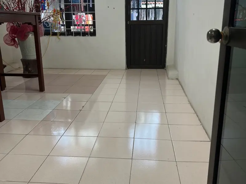 PHÂN LÔ - Ô TÔ TRÁNH 7 CHỖ VÀO NHÀ - TRUNG TÂM CẦU GIẤY - NGÕ 6M - KHU HIẾM NHÀ BÁN - DÂN TRÍ CAO... Bán nhà riêng tại Nghĩa Đô, Hà Nội 01