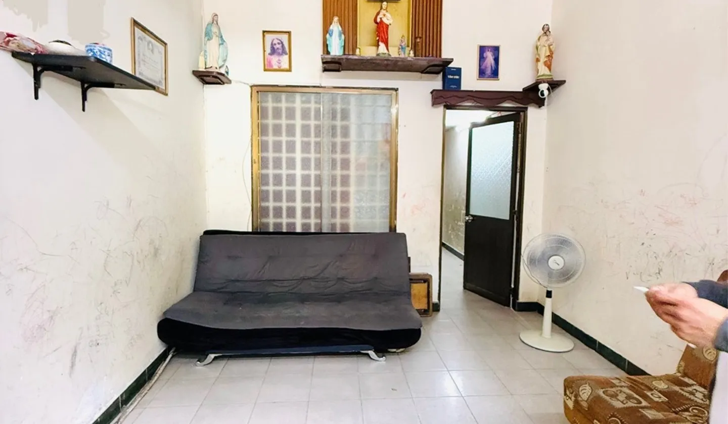 CHỈ 3 BƯỚC SANG QUẬN 1 - CẠNH MẶT TIỀN TRẦN HƯNG ĐẠO - QUẬN 5 - 62M2 - 3.6x16.5M - NỞ HẬU 6M - TIỆN... Bán nhà riêng tại Chợ Quán, Hồ Chí Minh 01
