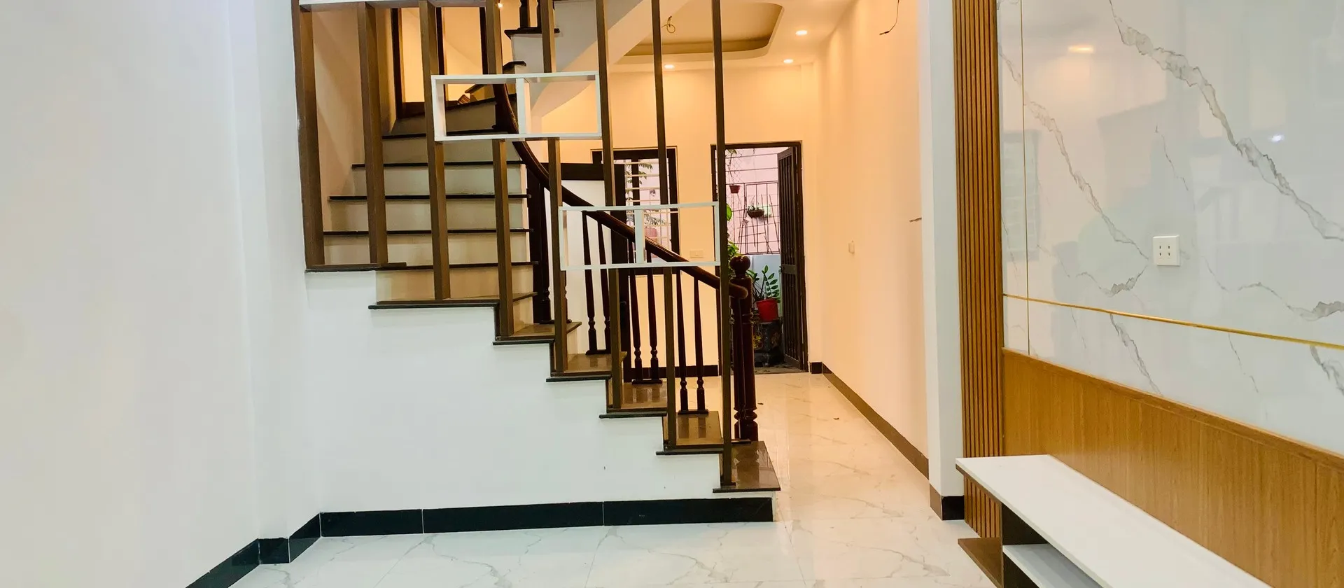Nhà đẹp 4 tầng Kim Chung, full nội thất, ô tô 20m... Bán nhà riêng tại Hoài Đức, Hà Nội 01