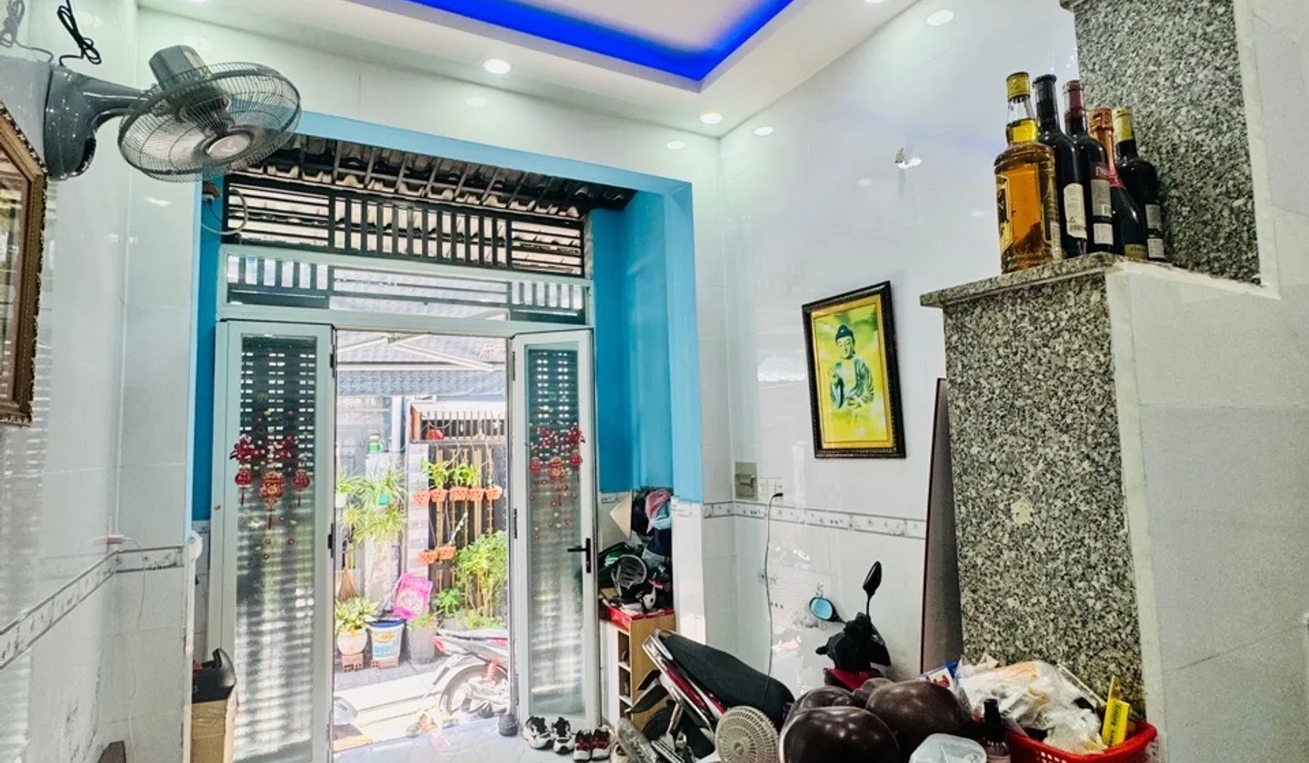 Bán nhà riêng 3 tầng tại khu dân trí cao phường Hương Lộ 2, diện tích 24,1m2, pháp lý chuẩn... Bán nhà riêng tại Bình Trị Đông, Hồ Chí Minh 01