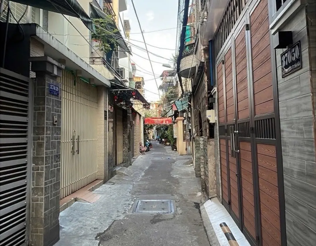 Bán nhà 2 tầng tại phường Tân Hòa, diện tích 40.8m², giá 5.5 tỷ... Bán nhà riêng tại Tân Hòa, Hồ Chí Minh 01