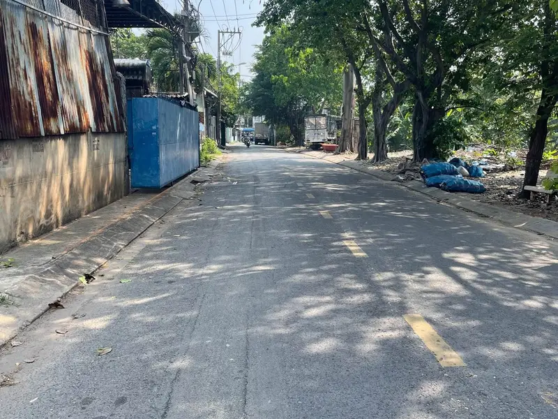 Nhà 3 tầng, 4x17m, đường nhựa thông, kề chợ đầu mối Hóc Môn... Bán nhà mặt phố tại Xuân Thới Sơn, Hồ Chí Minh 01