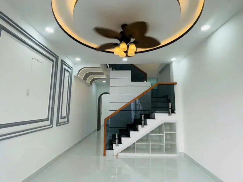 Bán nhà riêng 2 tầng tại phường An Lạc, Hồ Chí Minh với diện tích 41.8 m2 hướng Đông giá 4x tỷ... Bán nhà riêng tại An Lạc, Hồ Chí Minh 01
