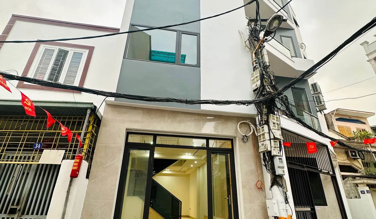 Bán nhà riêng 4 tầng tại phố Trần Nguyên Hãn, hướng Đông Bắc, mặt ngõ rộng thuận tiện kinh doanh... Bán nhà riêng tại Lê Chân, Hải Phòng 01