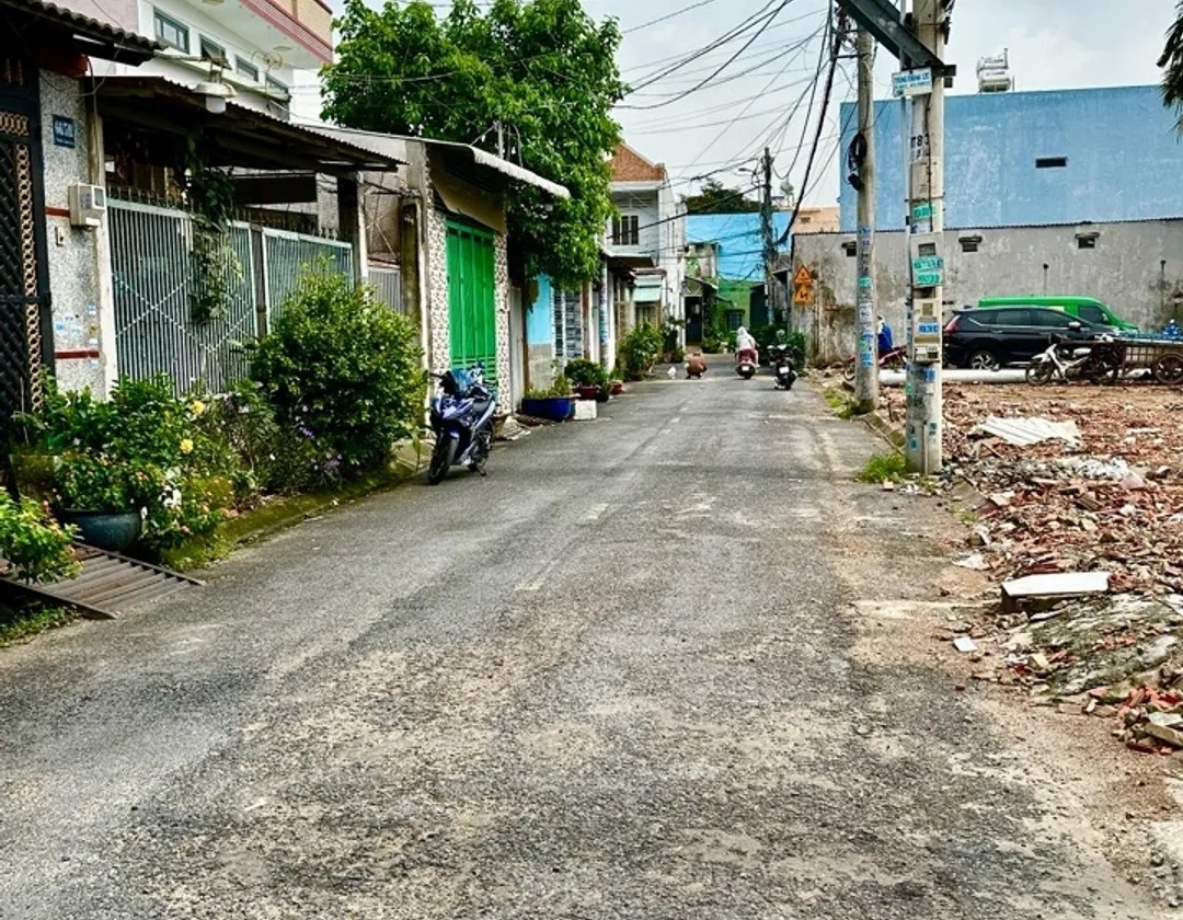 Bán đất thổ cư 99m2 tại xã Bà Điểm, đường nhựa 6m, giá 4,55 tỷ... Bán đất tại Bà Điểm, Hồ Chí Minh 01