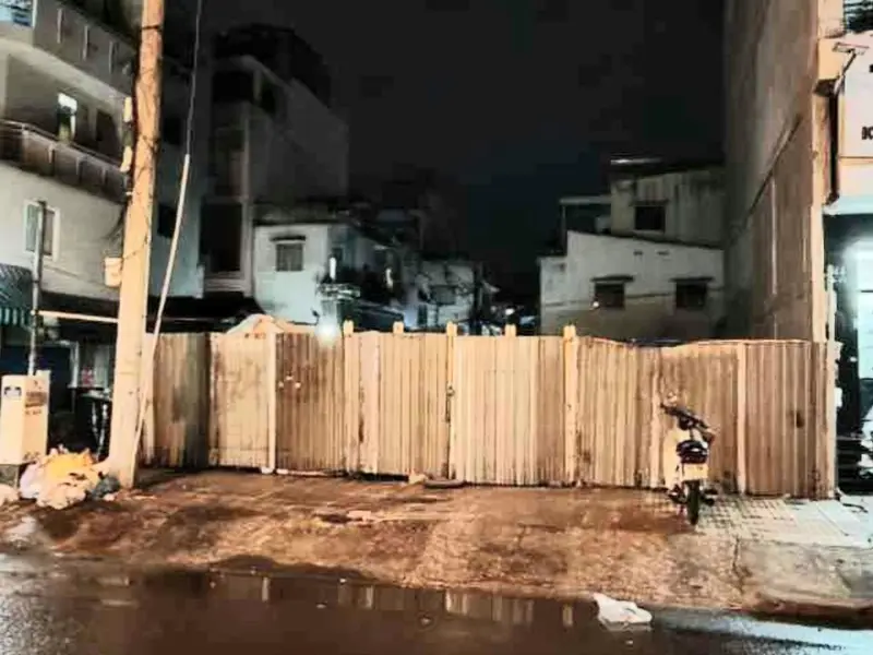 Nhà mặt phố hai mặt tiền đẳng cấp tại trung tâm Quận 10... Bán nhà mặt phố tại Diên Hồng, Hồ Chí Minh 01