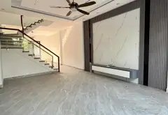 Nhà mới 3 tầng thiết kế hiện đại gần khu công nghiệp tại thành phố... Bán nhà riêng tại Hồng An, Hải Phòng 04