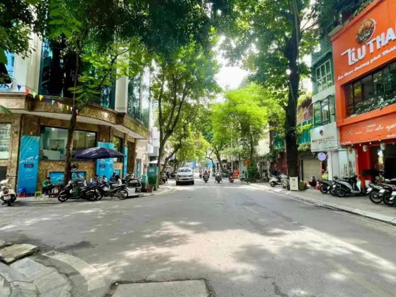 Bán căn hộ chung cư 2 phòng ngủ tại khu vực yên tĩnh của quận Ba Đình... Bán căn hộ chung cư tại Ba Đình, Hà Nội 01