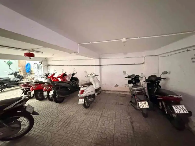 Nhà 5 tầng cho thuê 34 phòng tại Quận 12, giá 27.3 tỷ... Bán nhà mặt phố tại Đông Hưng Thuận, Hồ Chí Minh 01