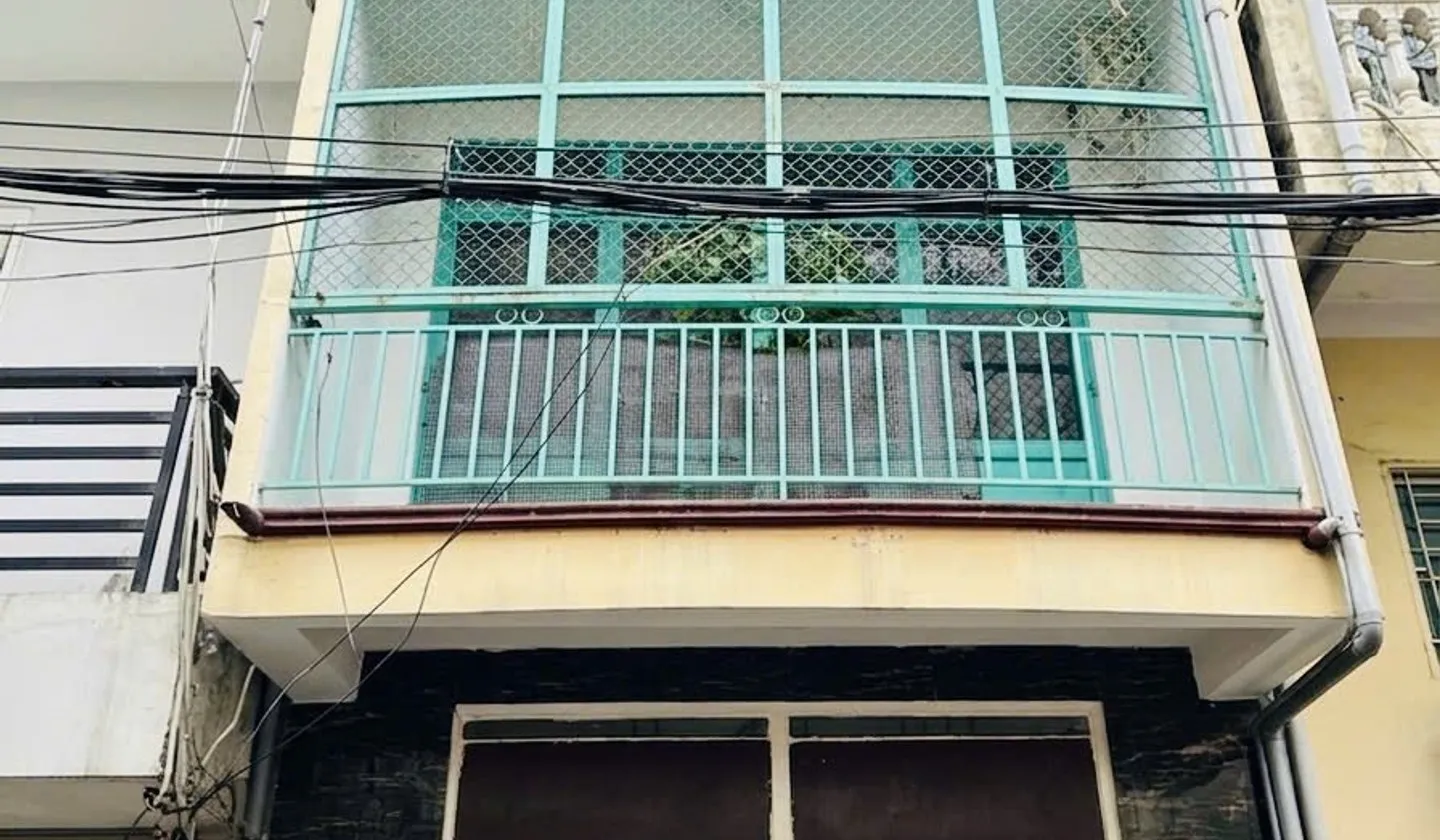 Nhà 3 tầng vuông vức gần chợ Tân Bình, giá chỉ 5 tỷ xíu... Bán nhà riêng tại Bảy Hiền, Hồ Chí Minh 01