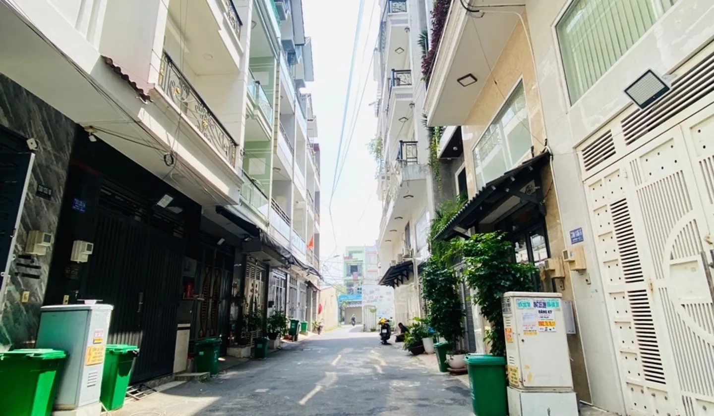 Nhà 2 tầng hẻm rộng Bình Trị Đông giá tốt... Bán nhà riêng tại Bình Trị Đông, Hồ Chí Minh 01