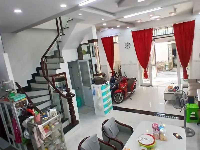 Bán nhà 3 tầng mặt tiền 6m tại phường Tân Quý, giá 4,8 tỷ... Bán nhà riêng tại Bình Tân, Hồ Chí Minh 01
