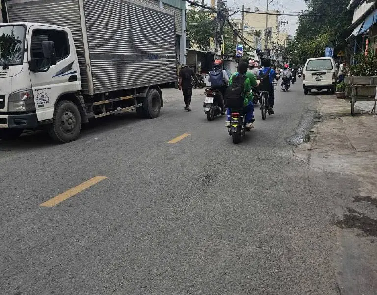 Cơ hội sở hữu nhà mặt phố vị trí đắc địa quận 12 giá tốt... Bán nhà mặt phố tại Đông Hưng Thuận, Hồ Chí Minh 01