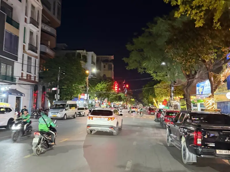 Khách sạn 6 tầng mặt phố Thiên Lôi, vị trí đắc địa phố thương mại sầm uất... Bán bất động sản khác tại Lê Chân, Hải Phòng 01