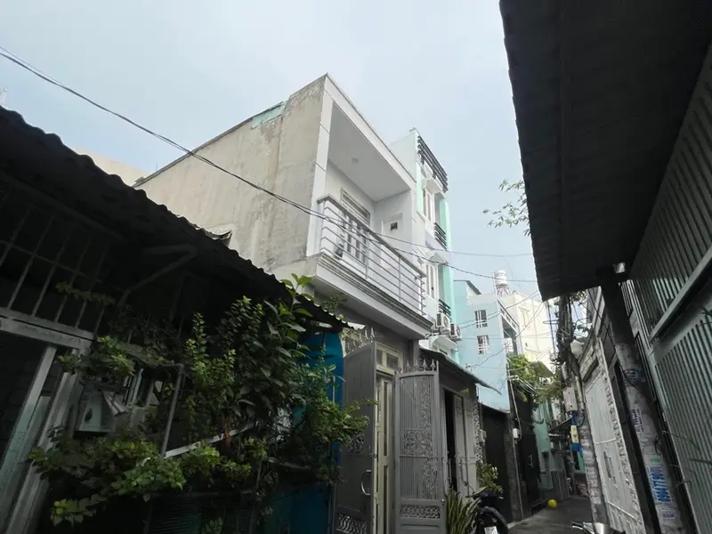 Nhà riêng 3 phòng ngủ tại Tây Thạnh giá 5.8 tỷ, tiềm năng cho thuê tốt... Bán nhà riêng tại Tây Thạnh, Hồ Chí Minh 01