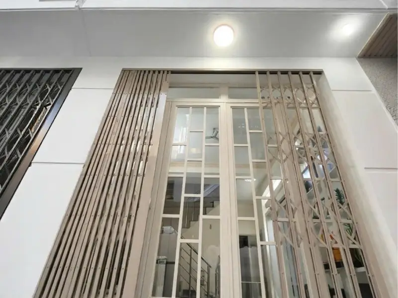 Cơ hội hiếm có sở hữu nhà 3 tầng hẻm xe hơi Dương Cát Lợi chỉ hơn 1 tỷ... Bán nhà riêng tại Nhà Bè, Hồ Chí Minh 01