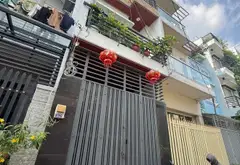 Nhà đẹp 3 tầng, 4 phòng ngủ, hẻm xe hơi tại Bình Tân - CHI 5TY... Bán nhà riêng tại Bình Trị Đông, Hồ Chí Minh 01