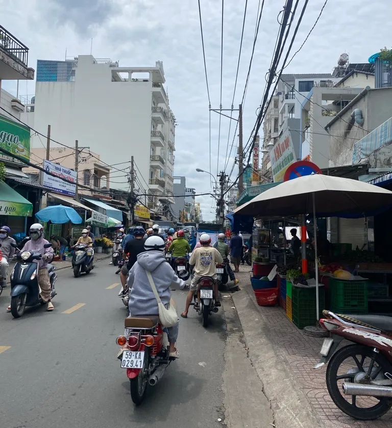 Bán nhà mặt phố Phường 4 Quận 6, mặt tiền 5m, tiện kinh doanh... Bán nhà mặt phố tại Bình Tiên, Hồ Chí Minh 01