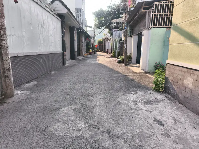 Nhà Cấp 4 Lửng Hiếm Có Gần Đại Học Công Thương - Hẻm Xe Hơi Thông, Sát Mặt Tiền Đường... Bán nhà riêng tại Tân Sơn Nhì, Hồ Chí Minh 01