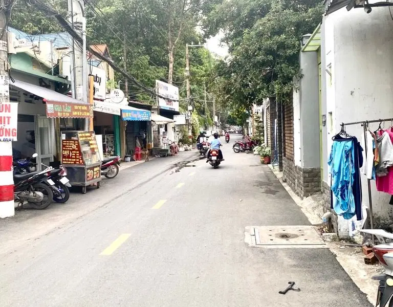 Bán nhà mặt phố 2 tầng, diện tích 457m2, mặt tiền rộng 12.4m tại Quận Bình Thạnh... Bán nhà mặt phố tại Linh Xuân, Hồ Chí Minh 01
