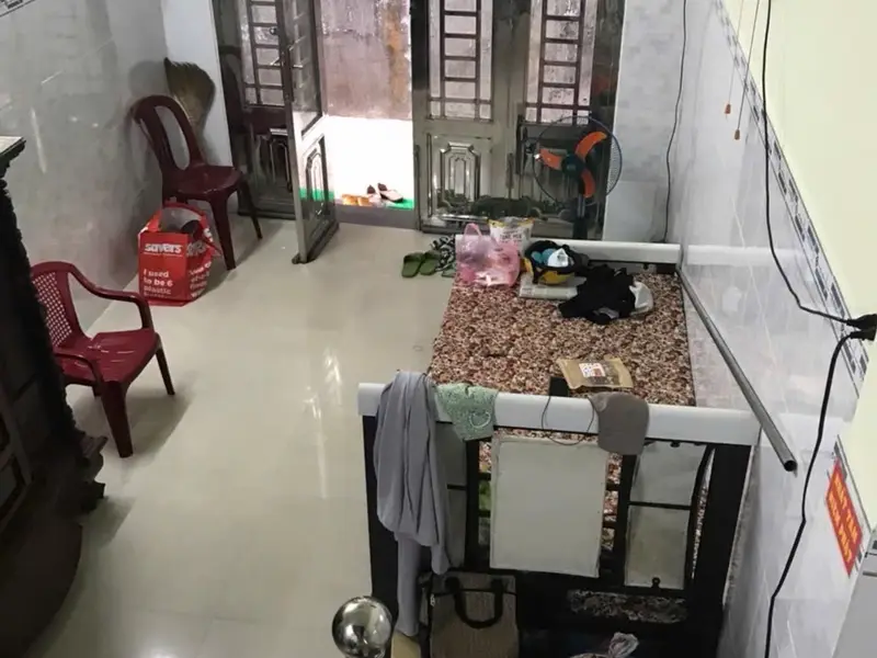 Nhà 2 tầng giáp Nguyễn Sơn - Văn Cao, 30m2 chỉ 2.x Tỷ. 3x10, trệt lầu .... Bán nhà riêng tại Bình Hưng Hòa, Hồ Chí Minh 01