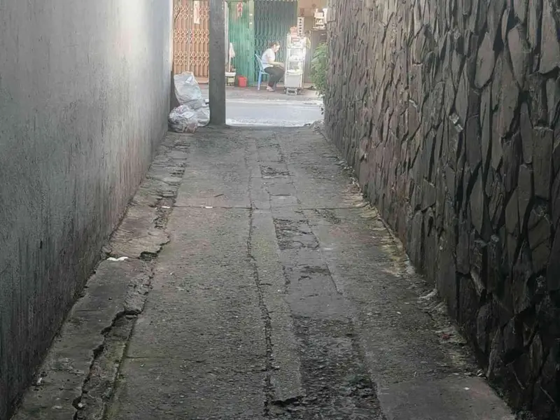 Bán nhà riêng 3 tầng 42m2 tại phường Chánh Hưng, Hồ Chí Minh, hướng Đông Bắc... Bán nhà riêng tại Chánh Hưng, Hồ Chí Minh 01