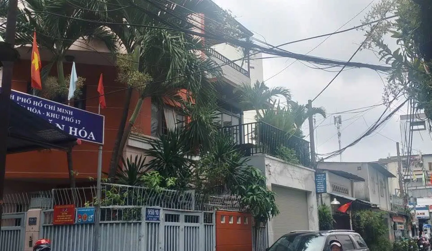 Bán nhà 3 tầng lô góc mặt tiền rộng tại quận Tân Bình... Bán nhà riêng tại Bảy Hiền, Hồ Chí Minh 01