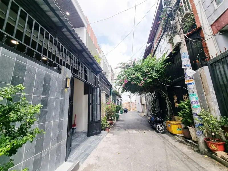 [Q.12]- NHÀ HẺM Ô TÔ TRẦN THỊ NĂM - 4.5❌12m - 2 TẦNG 💵HƠN 4 ĐỒNG XÍU... Bán nhà riêng tại Trung Mỹ Tây, Hồ Chí Minh 01