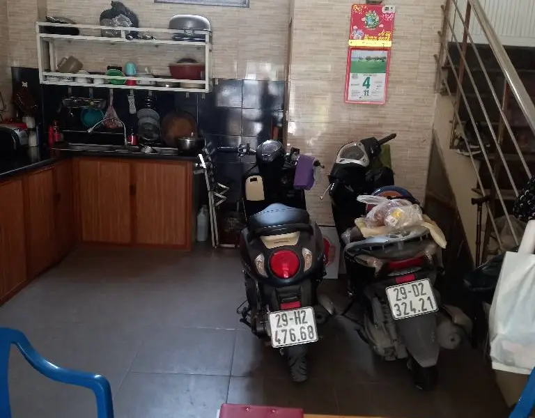 Nguyễn đức Cảnh..Nhà mặt phố . giá tốt cho kinh doanh đỉnh cao 10,5 Ỷ... Bán nhà mặt phố tại Tương Mai, Hà Nội 01