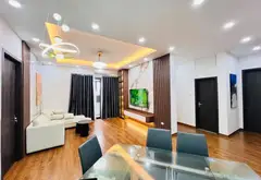 Căn hộ 3PN rộng rãi, nội thất full, trung tâm Nguyễn Chí Thanh... Bán căn hộ chung cư tại Giảng Võ, Hà Nội 01