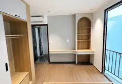 Bán nhà riêng 6 tầng thang máy tại Ngọc Thụy, diện tích 30m², pháp lý đầy đủ giá 8.8 tỷ... Bán nhà riêng tại Bồ Đề, Hà Nội 02