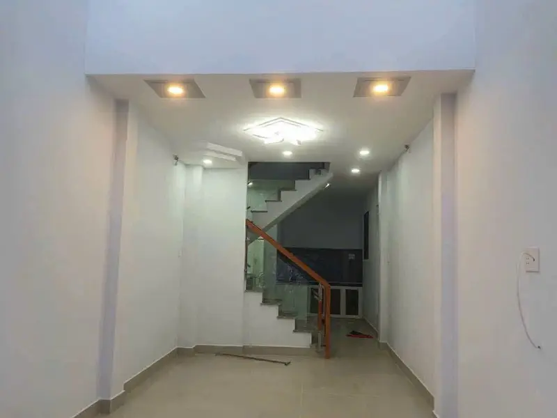 Bán nhà mặt tiền kinh doanh 2 tầng, diện tích 85m2 tại liên khu 5-6... Bán nhà riêng tại Bình Tân, Hồ Chí Minh 01