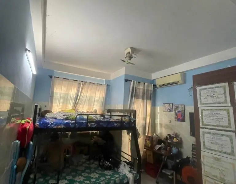 Nhà 3 tầng nở hậu trung tâm Quận 10, giá siêu tốt... Bán nhà riêng tại Hòa Hưng, Hồ Chí Minh 01