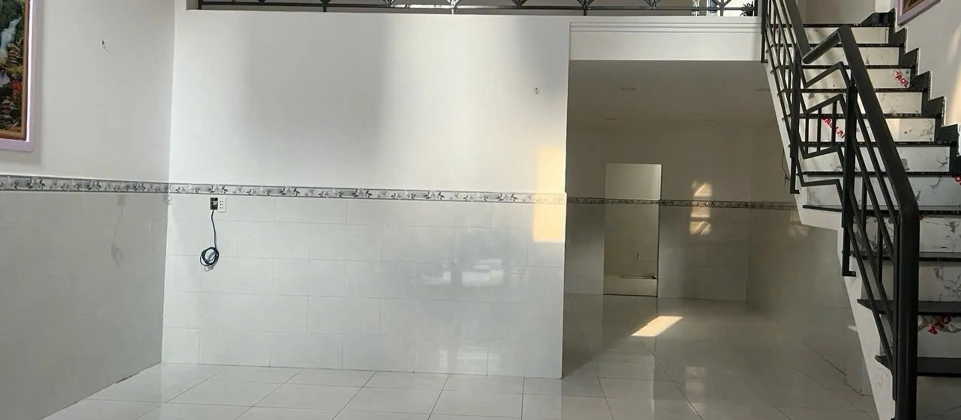 Nhà 2 tầng cho thuê, gần Metro ở Tân Thới Hiệp, hẻm xe tải tiện đi lại... Bán nhà riêng tại Tân Thới Hiệp, Hồ Chí Minh 01