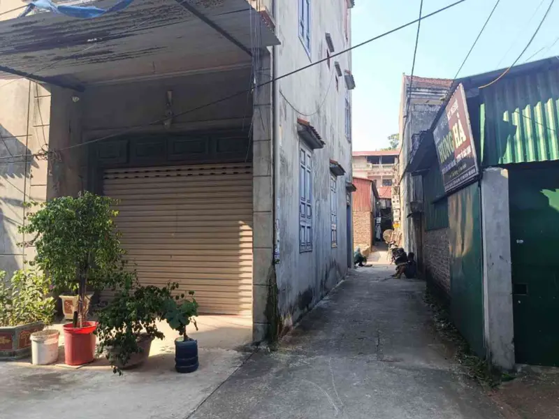 Bán đất 50.8 m² tại khu vực gần Đại học Luật Hà Nội, mặt tiền 6.1 m, pháp lý cơ sở... Bán đất tại Tam Sơn, Bắc Ninh 01