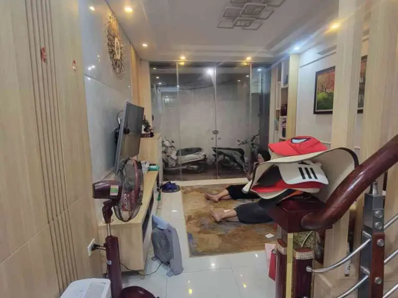 Bán nhà Vũ Tông Phan, Thanh Xuân, Ô tô đỗ cổng, Full nội thất, 36m2, 7.4 tỷ(CTL)... Bán nhà riêng tại Khương Đình, Hà Nội 01