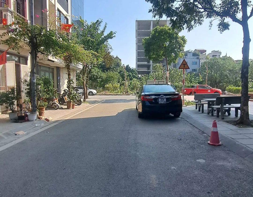 Bán căn hộ chung cư 63m2 tại quận Long Biên, Hà Nội... Bán căn hộ chung cư tại Việt Hưng, Hà Nội 01