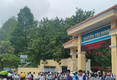 Bán nhà Hoàng Ngân liền kề Quận 6, diện tích 291m2, ngang 5m, nở hậu 10m... Bán nhà mặt phố tại Bình Phú, Hồ Chí Minh 07