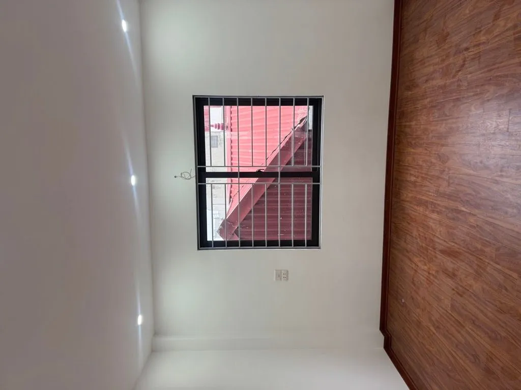 Vị trí đẹp, đối diện dự án ga cao tốc Ngọc Hồi, 50m ra QL 1A, diện tích 40m2, 5 tầng giá trên 5 tỷ... Bán nhà riêng tại Ngọc Hồi, Hà Nội 01