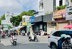 Bán nhà mặt tiền 5 tầng Lạc Long Quân Tân Bình, DT (4.2mx24m), vị trí kinh doanh sầm uất... Bán nhà mặt phố tại Bảy Hiền, Hồ Chí Minh 01