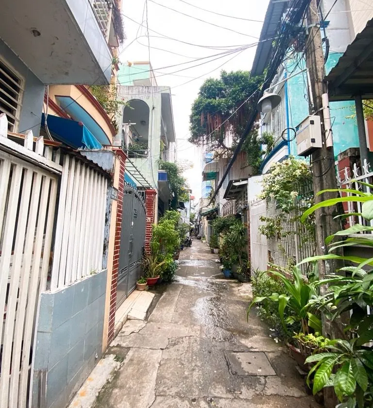 NHÀ CẤP 4 – 153M² – CHỈ TÍNH ĐẤT – NỞ HẬU – 9,7 Đ – HIM LAM Q7... Bán nhà riêng tại Tân Hưng, Hồ Chí Minh 01