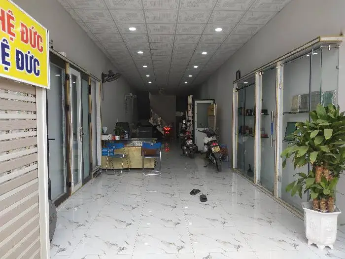 Mặt tiền kinh doanh tỉnh lộ 10 Tân tạo,gần Cẩu chùa (Chùa Long Thạnh)... Bán nhà mặt phố tại Tân Tạo, Hồ Chí Minh 01