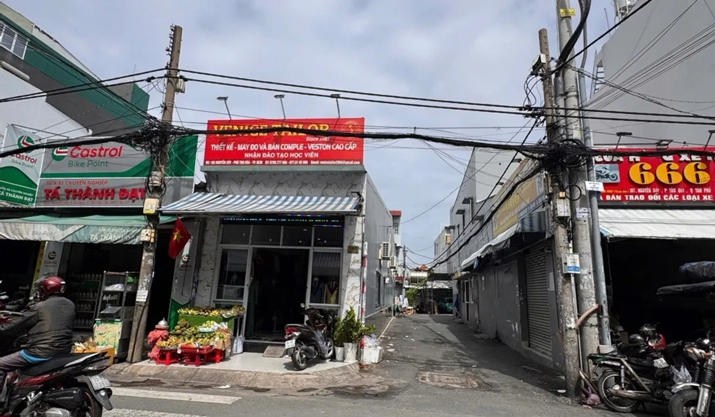 Nhà mặt phố sầm uất ngay chợ Tân Hương - Mở rộng kinh doanh đỉnh cao... Bán nhà mặt phố tại Phú Thọ Hòa, Hồ Chí Minh 01