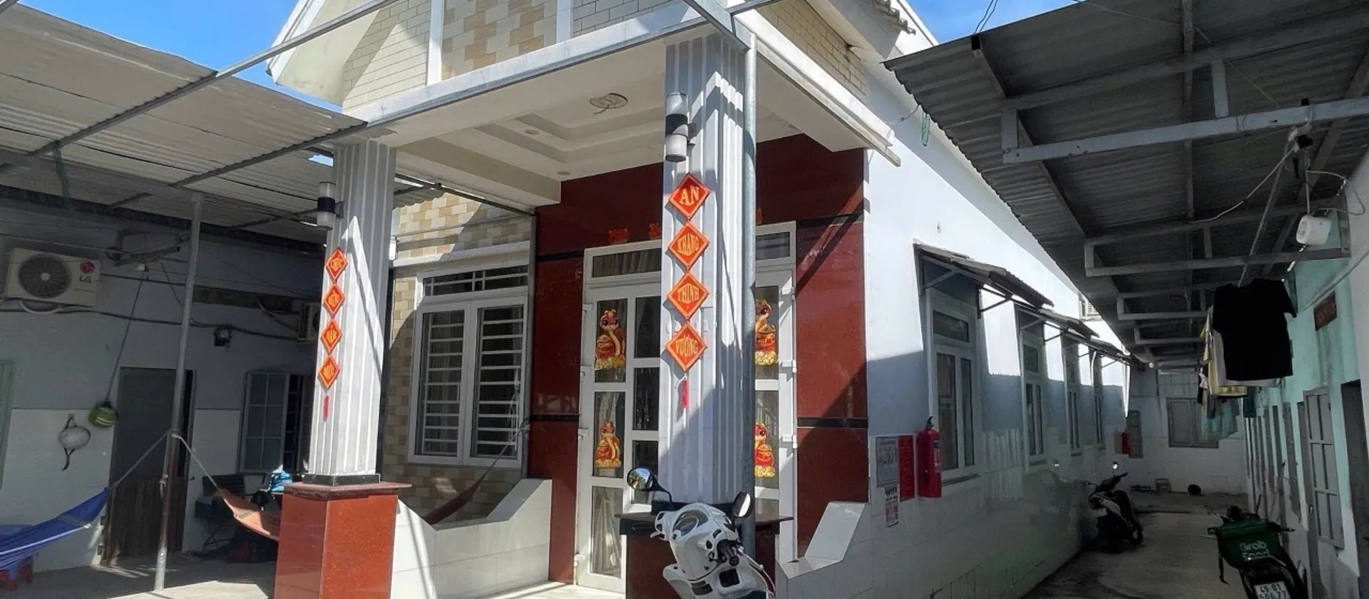 Biệt Thự Sang Trọng 200m2 Tại Phường Long Bình, Hồ Chí Minh... Bán nhà riêng tại Long Bình, Hồ Chí Minh 01