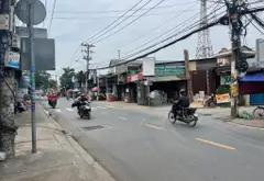 Nhà mặt phố mặt tiền rộng, sổ hồng riêng, kinh doanh cực đỉnh... Bán nhà mặt phố tại Tân Vĩnh Lộc, Hồ Chí Minh 04